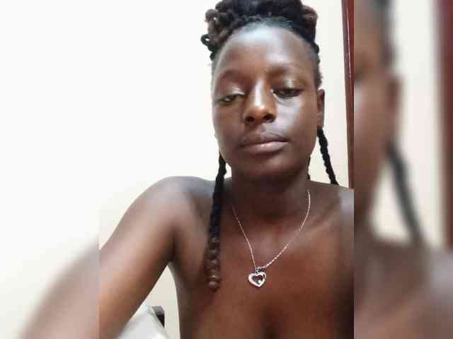 Paula006 webcam