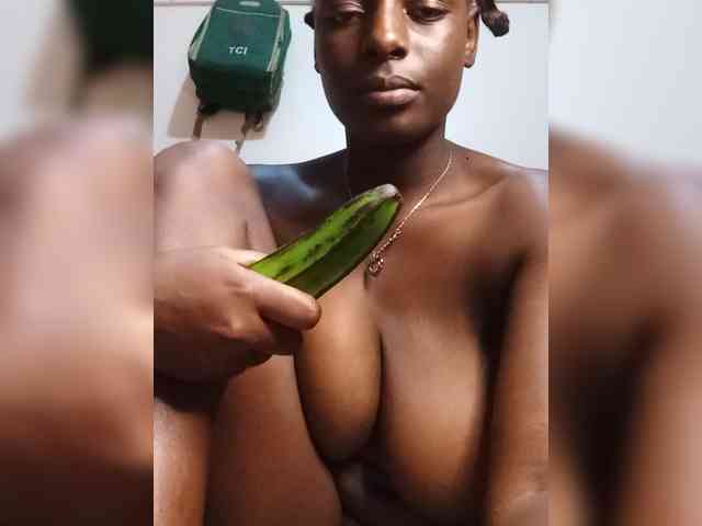 Paula006 webcam