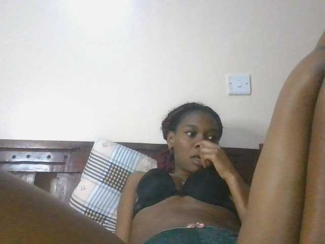Zulfal07 live cam on BongaCams