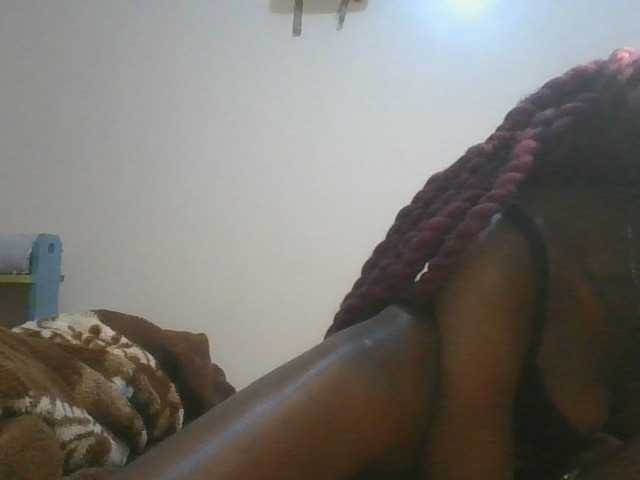Zulfal07 live cam on BongaCams