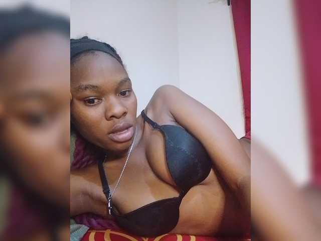 Zulfal07 live webcam show