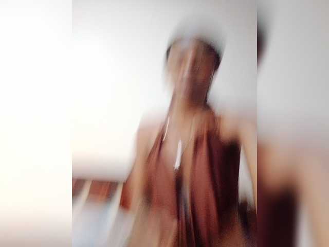 Zulfal07 live cam on BongaCams