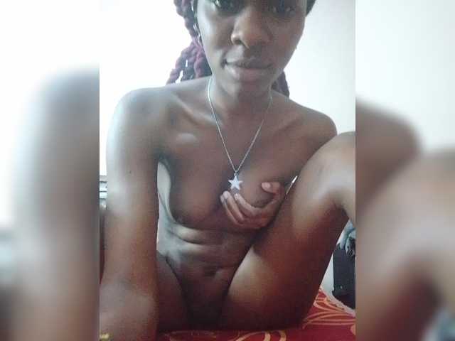 Zulfal07 live cam on BongaCams