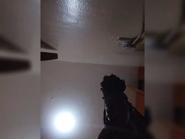 Zulfal07 live webcam show