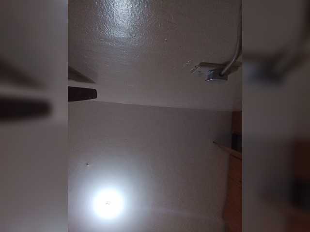 Zulfal07 live cam on BongaCams