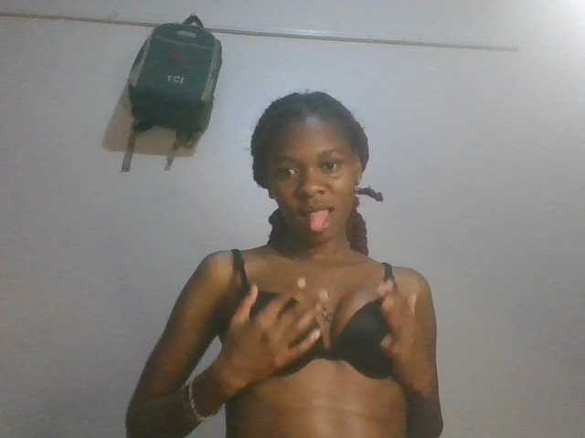 Zulfal07 live webcam show