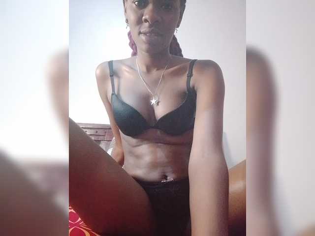 Zulfal07 live webcam show