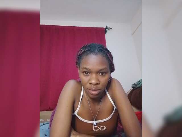 Zulfal07 live cam on BongaCams