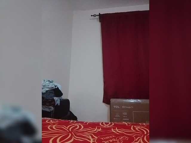 Zulfal07 live cam on BongaCams