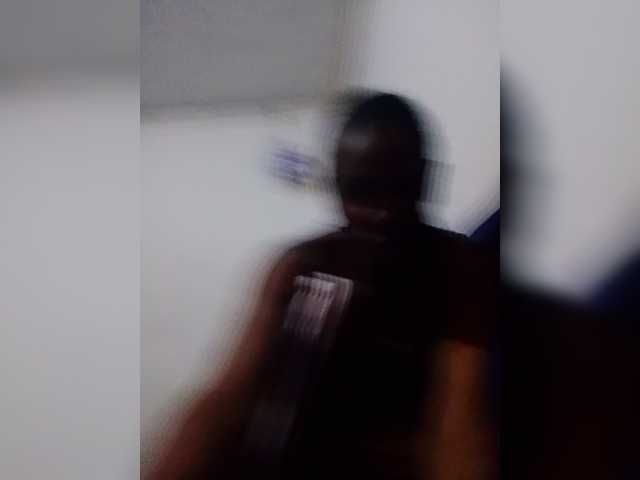 Zulfal07 live cam on BongaCams