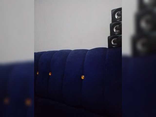 Zulfal07 live cam on BongaCams