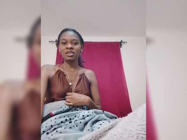 Zulfal07 live cam on BongaCams