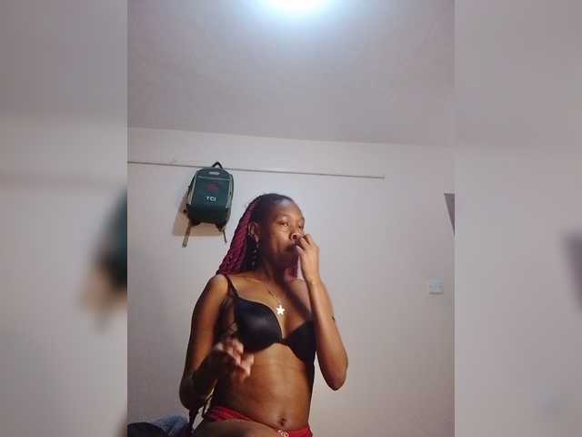 Zulfal07 live cam on BongaCams