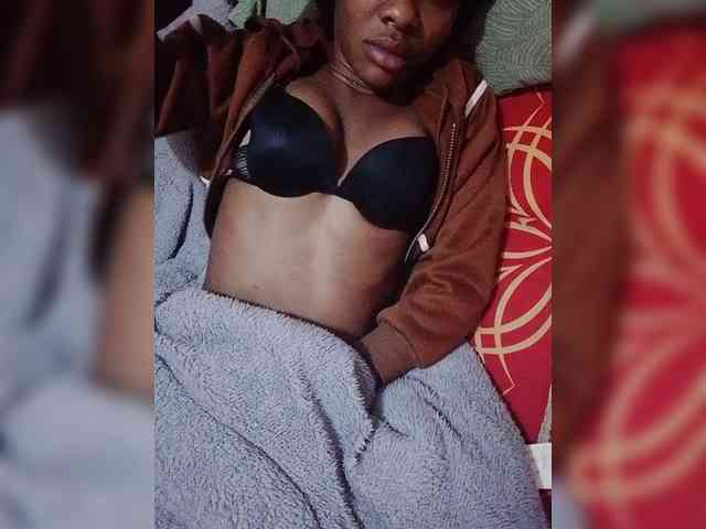 Zulfal07 webcam
