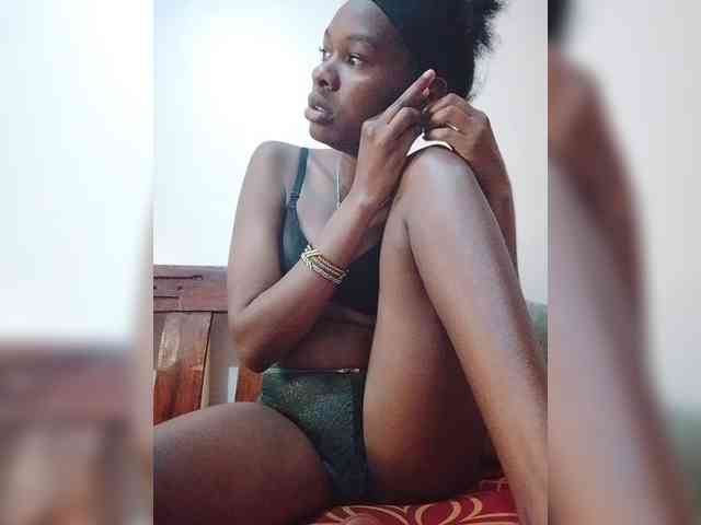 Zulfal07 Live Webcam on BongaCams