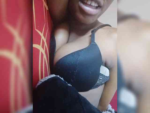 Zulfal07 webcam