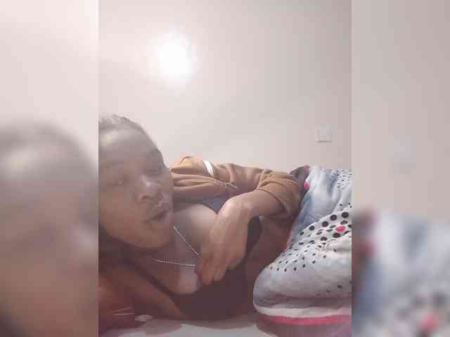 Zulfal07 webcam