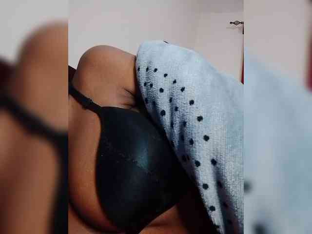 Zulfal07 webcam