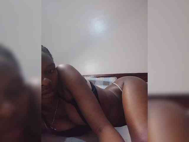 Zulfal07 webcam
