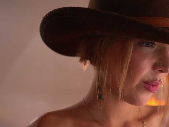justforfunnn live cam on BongaCams