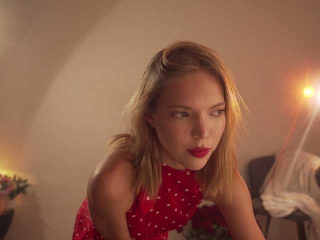 justforfunnn live cam on BongaCams