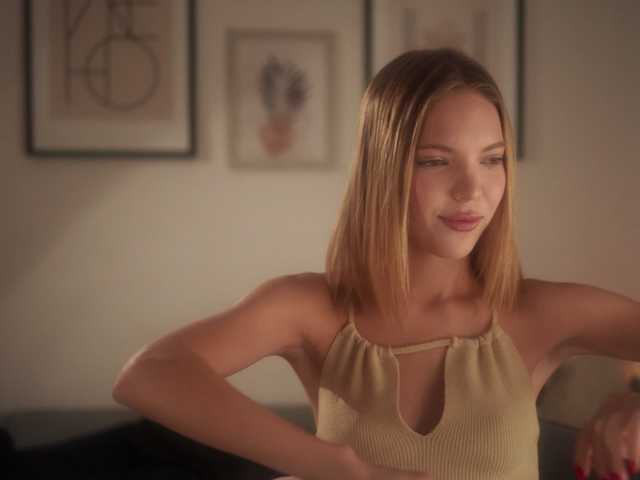 justforfunnn live cam preview