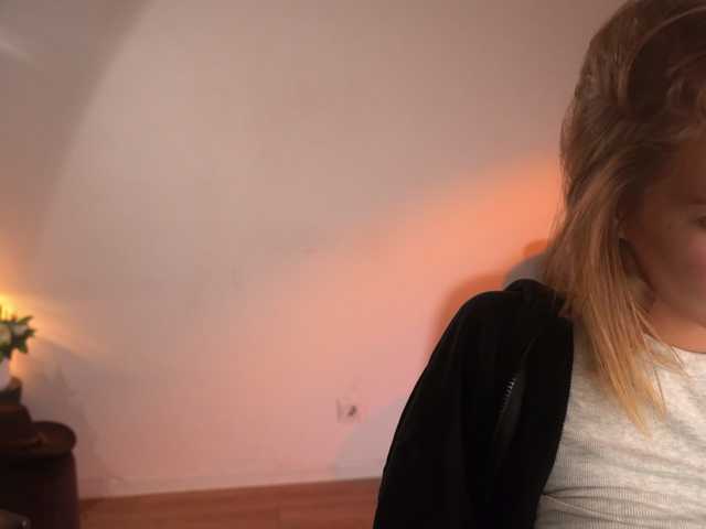 justforfunnn live cam on BongaCams