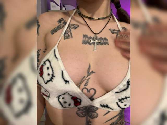 Murmur33 live cam on BongaCams