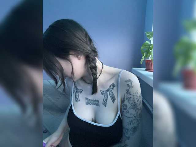 Murmur33 live webcam show