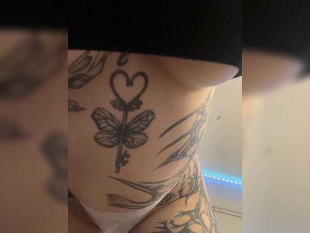 Murmur33 live webcam show