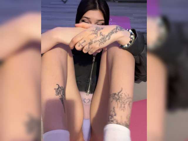Murmur33 live webcam show
