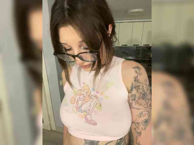 Mmuurrmmuurr33 webcam