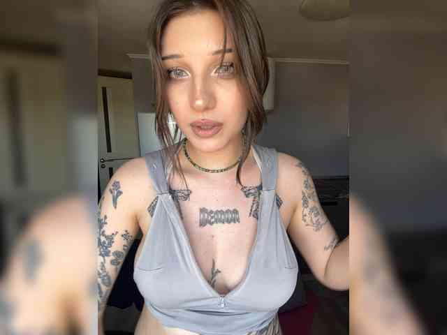 Mmuurrmmuurr33 webcam