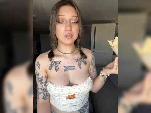 Mmuurrmmuurr33 webcam