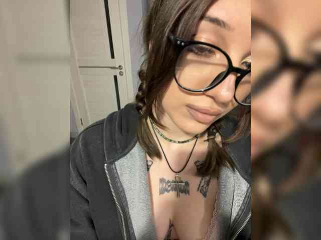 Mmuurrmmuurr33 webcam