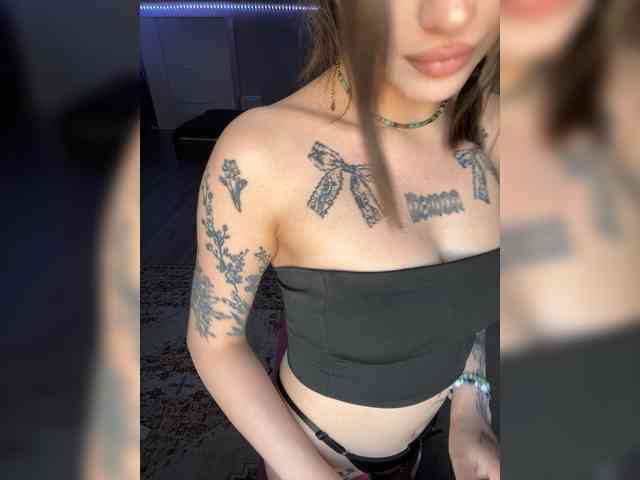 Murmur33 Live Webcam on BongaCams
