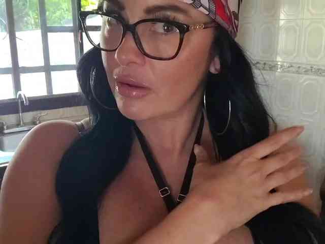 Modelo: WildEstateSinners
