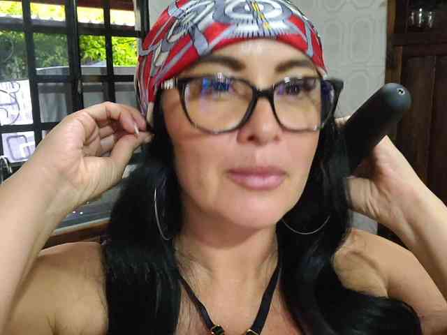 WildEstateSinners webcam