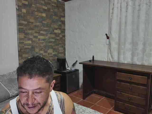WildEstateSinners webcam