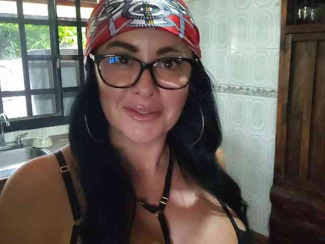 WildEstateSinners webcam