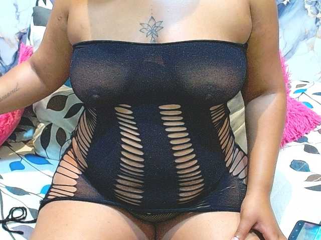 SativaXXX1 live cam on BongaCams