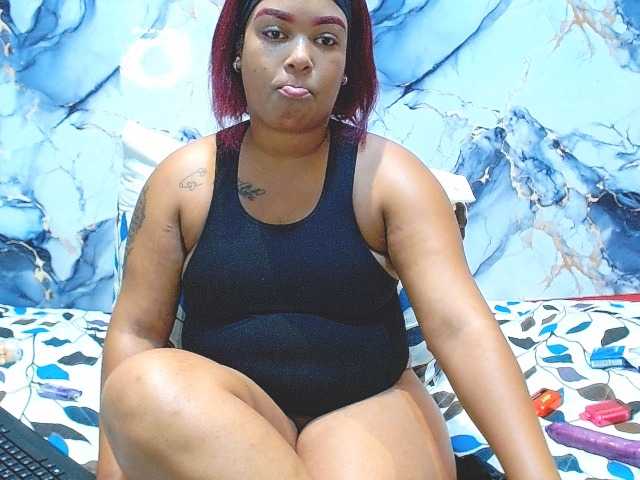 SativaXXX1 live cam on BongaCams