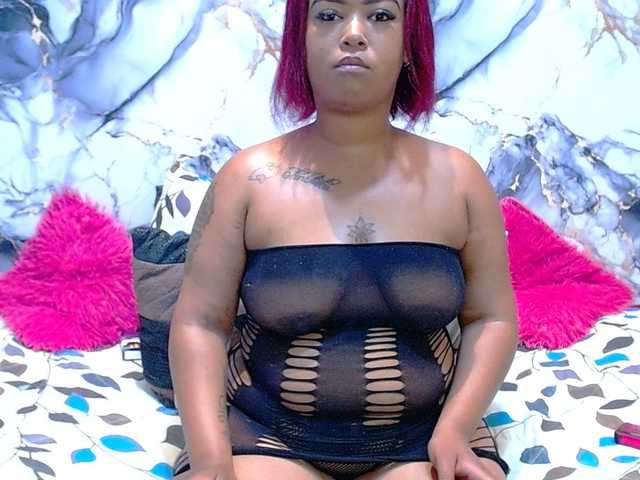 SativaXXX1 live webcam show