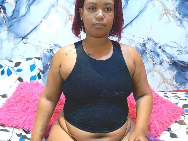 SativaXXX1 live cam on BongaCams