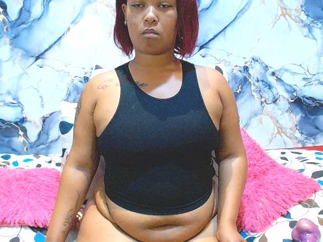 SativaXXX1 live cam on BongaCams