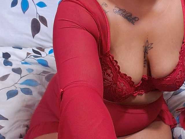 SativaXXX1 live cam on BongaCams