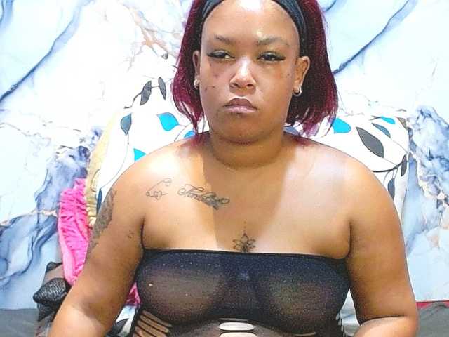 SativaXXX1 live webcam show