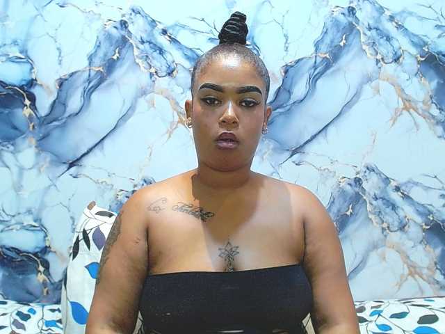 SativaXXX1 live cam on BongaCams