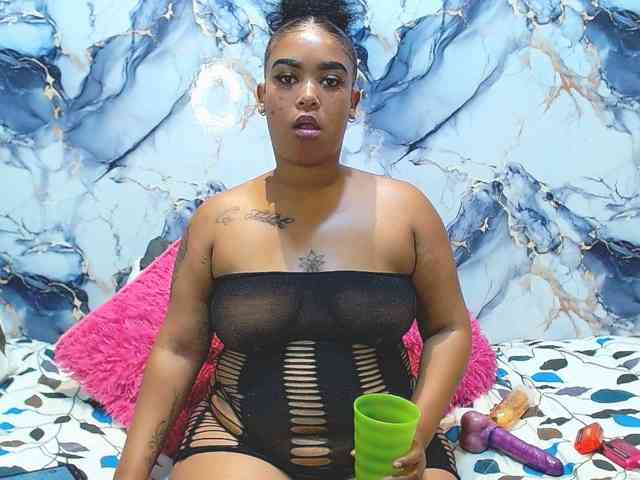 SativaXXX1 webcam