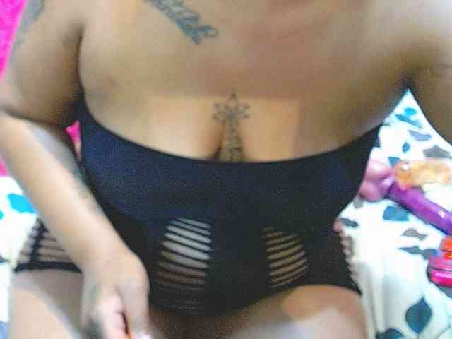 SativaXXX1 webcam